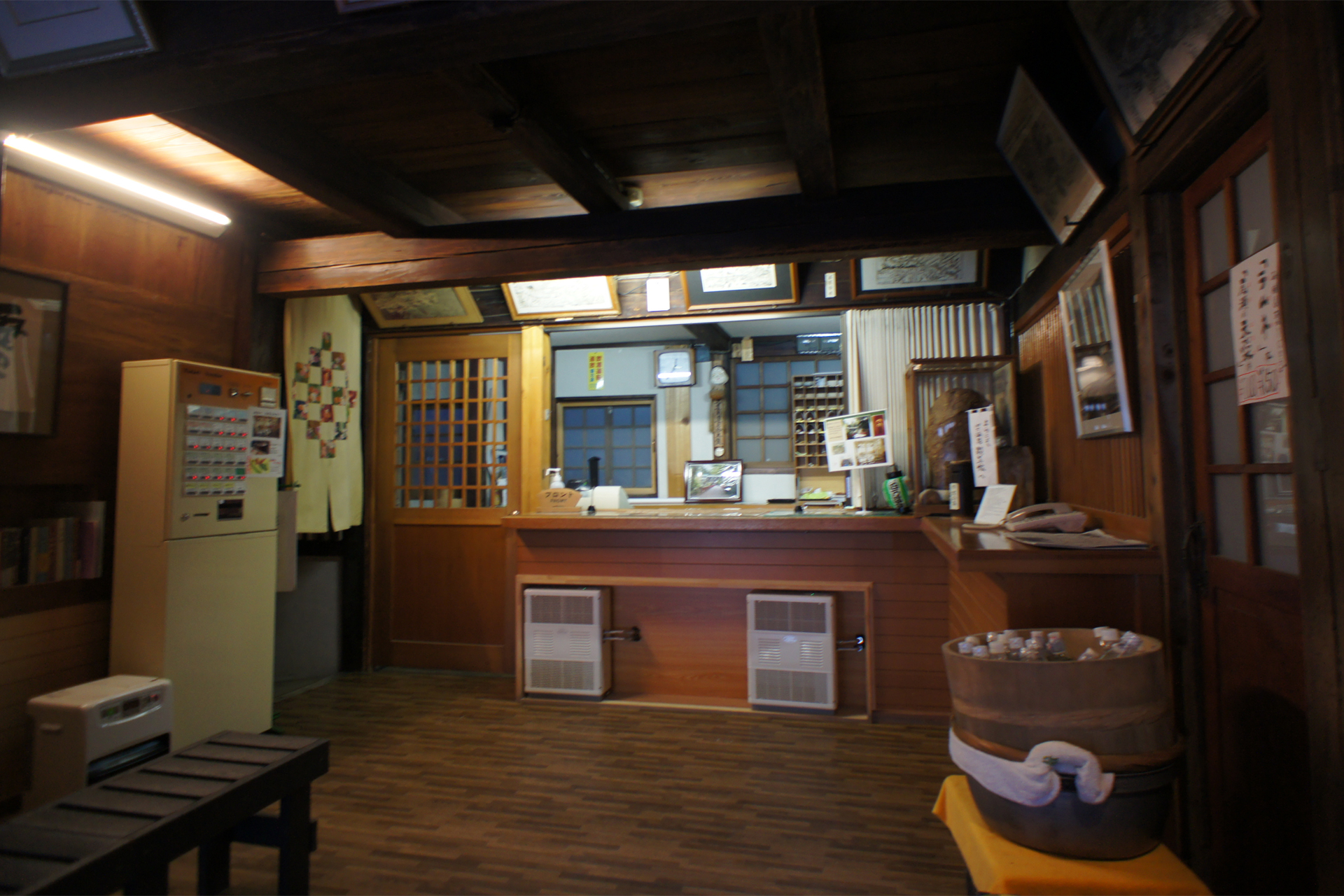 四万温泉　積善館