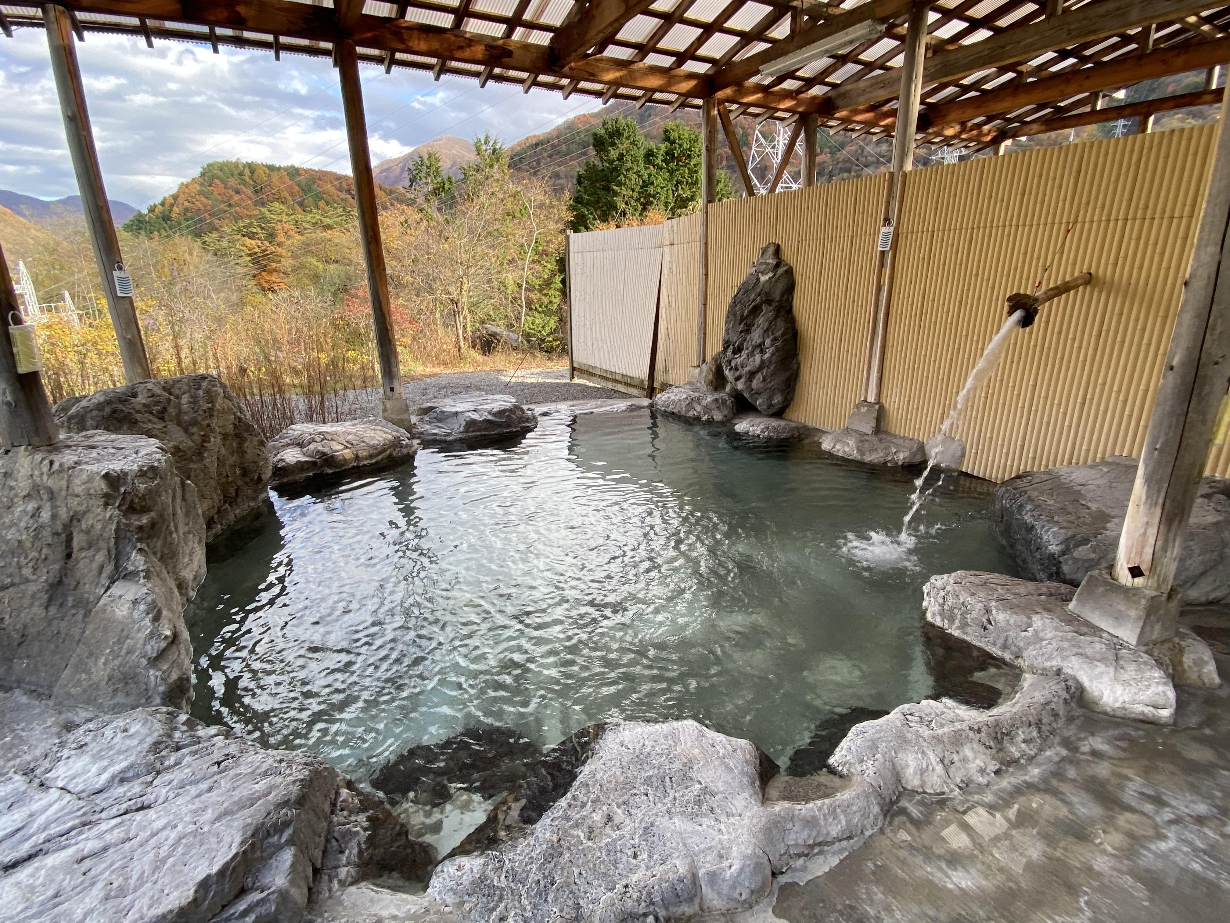 黒部温泉元湯 四季の湯