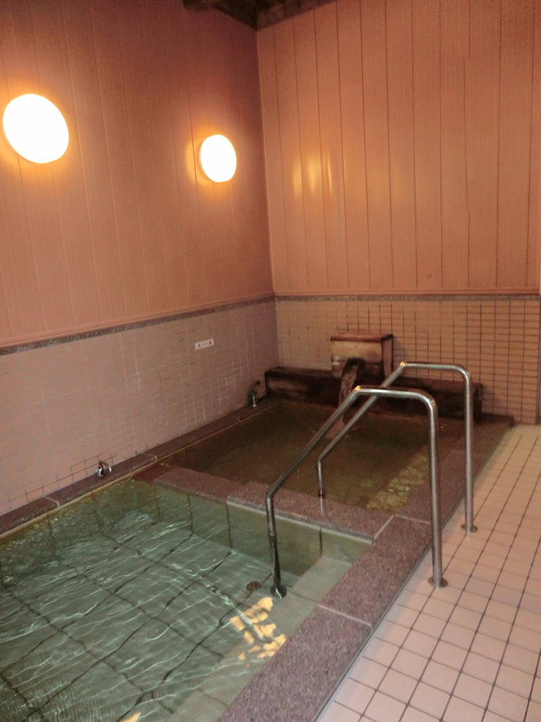 瀬見温泉共同浴場　せみの湯（旧 名湯ふかし湯）