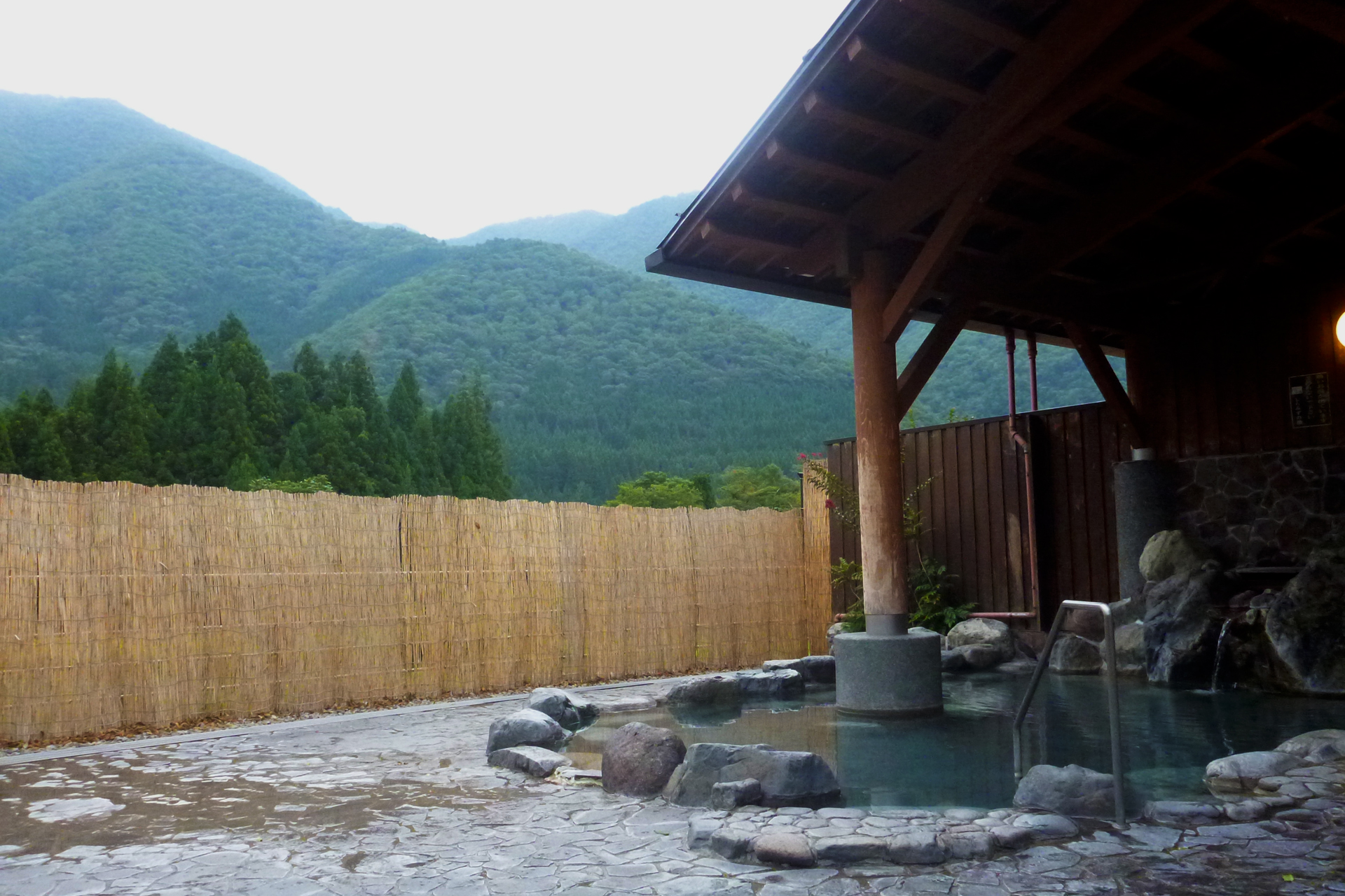 大白川温泉 しらみずの湯