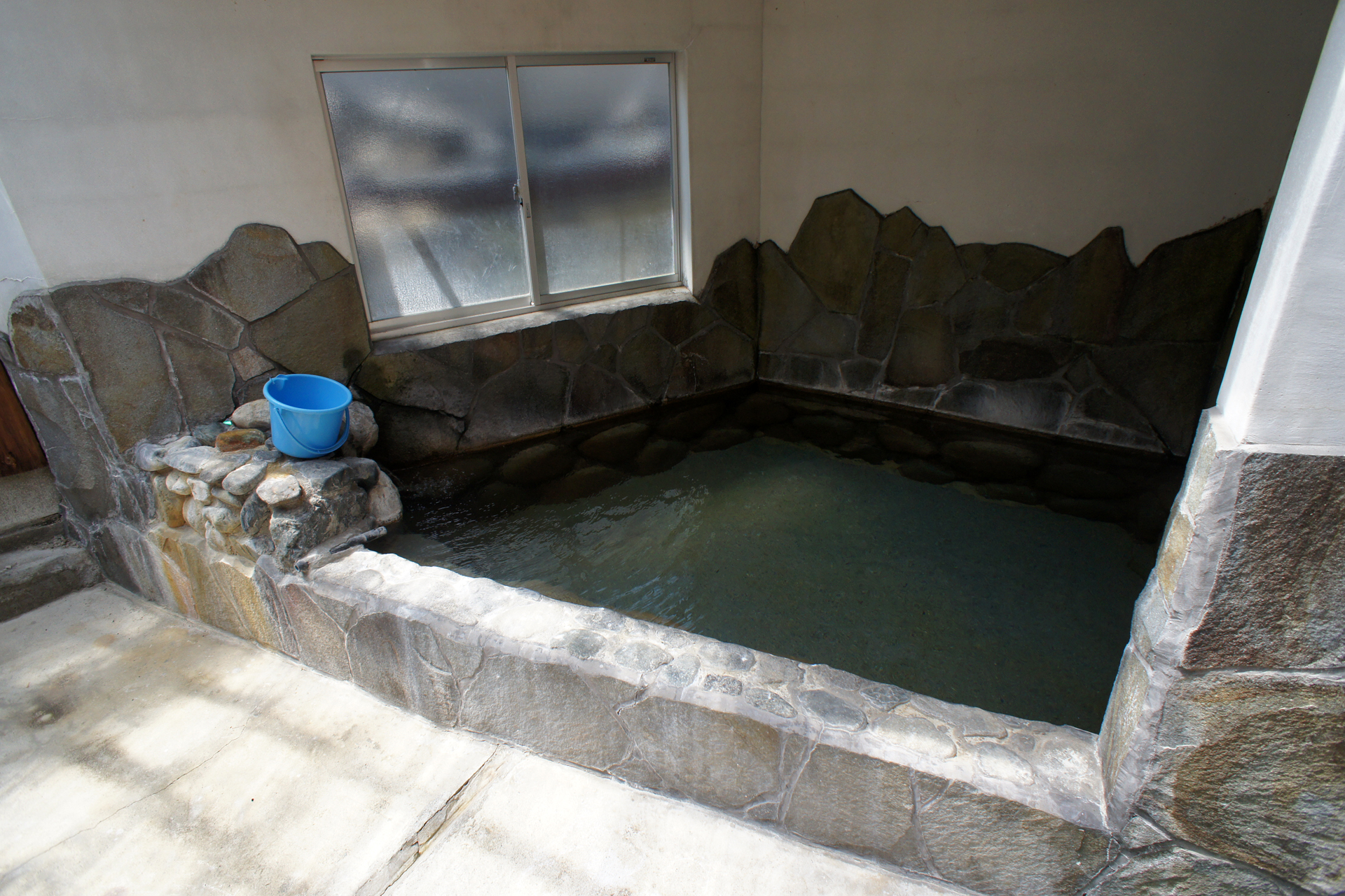 新穂高温泉　焼岳の里