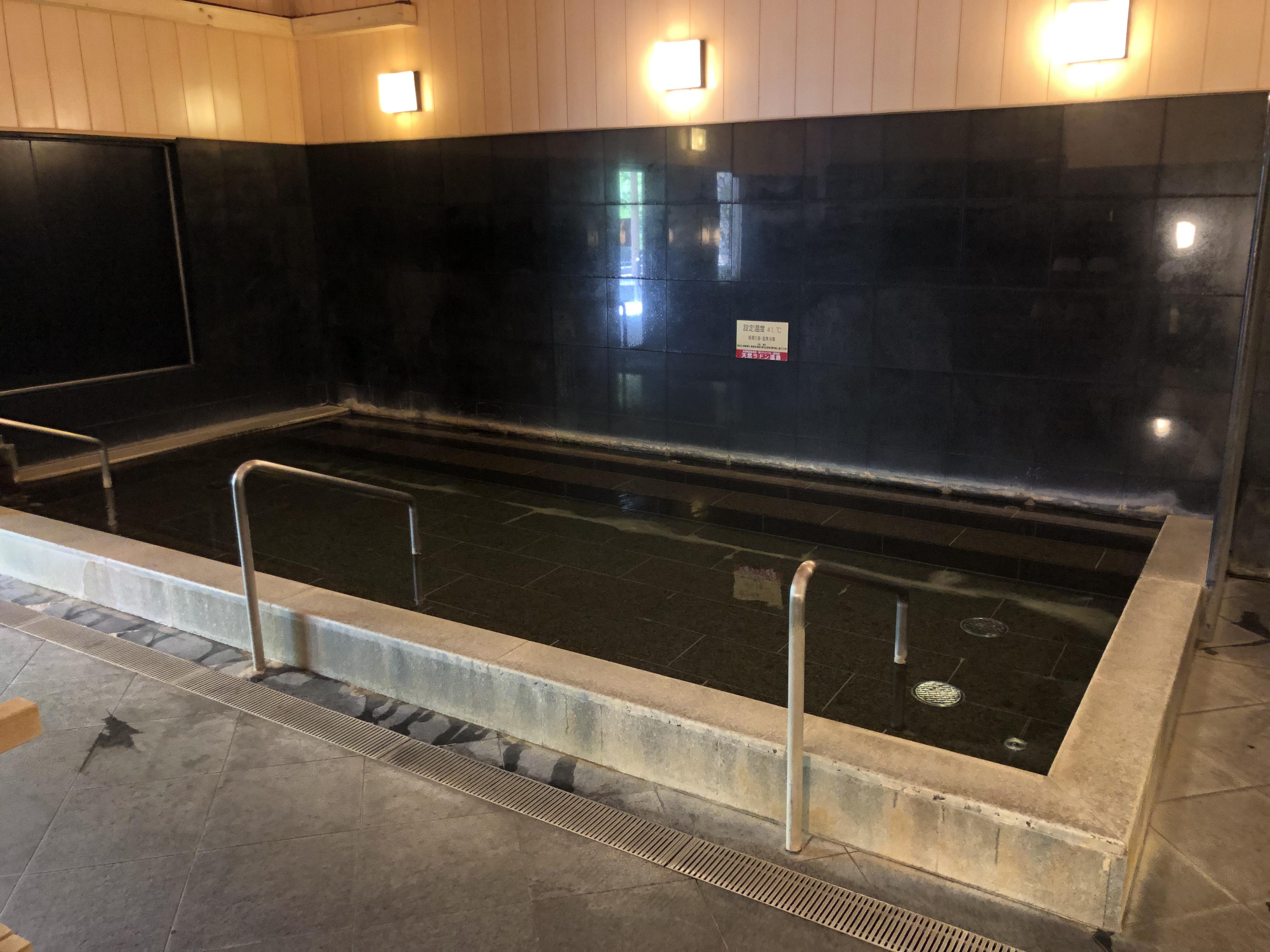 松葉温泉 滝の湯