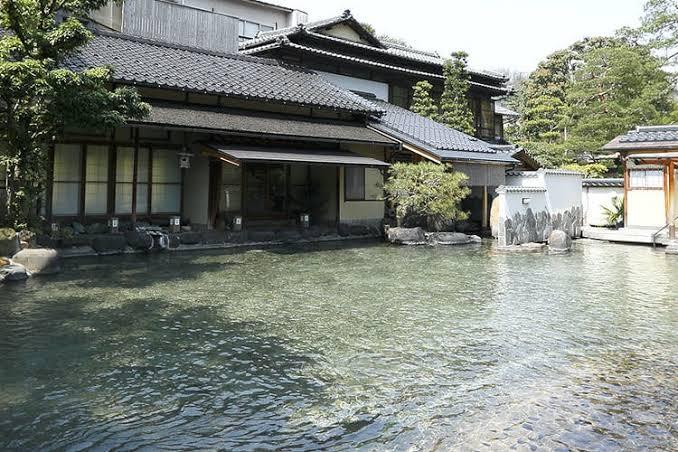 湯之助の宿 長楽園