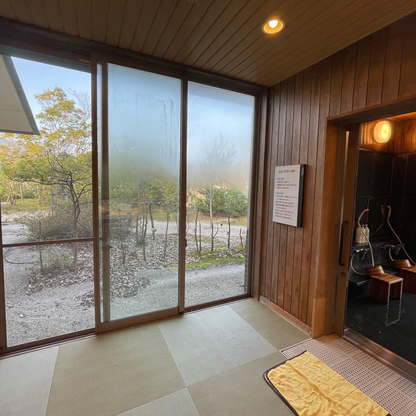 亀嵩温泉 玉峰山荘
