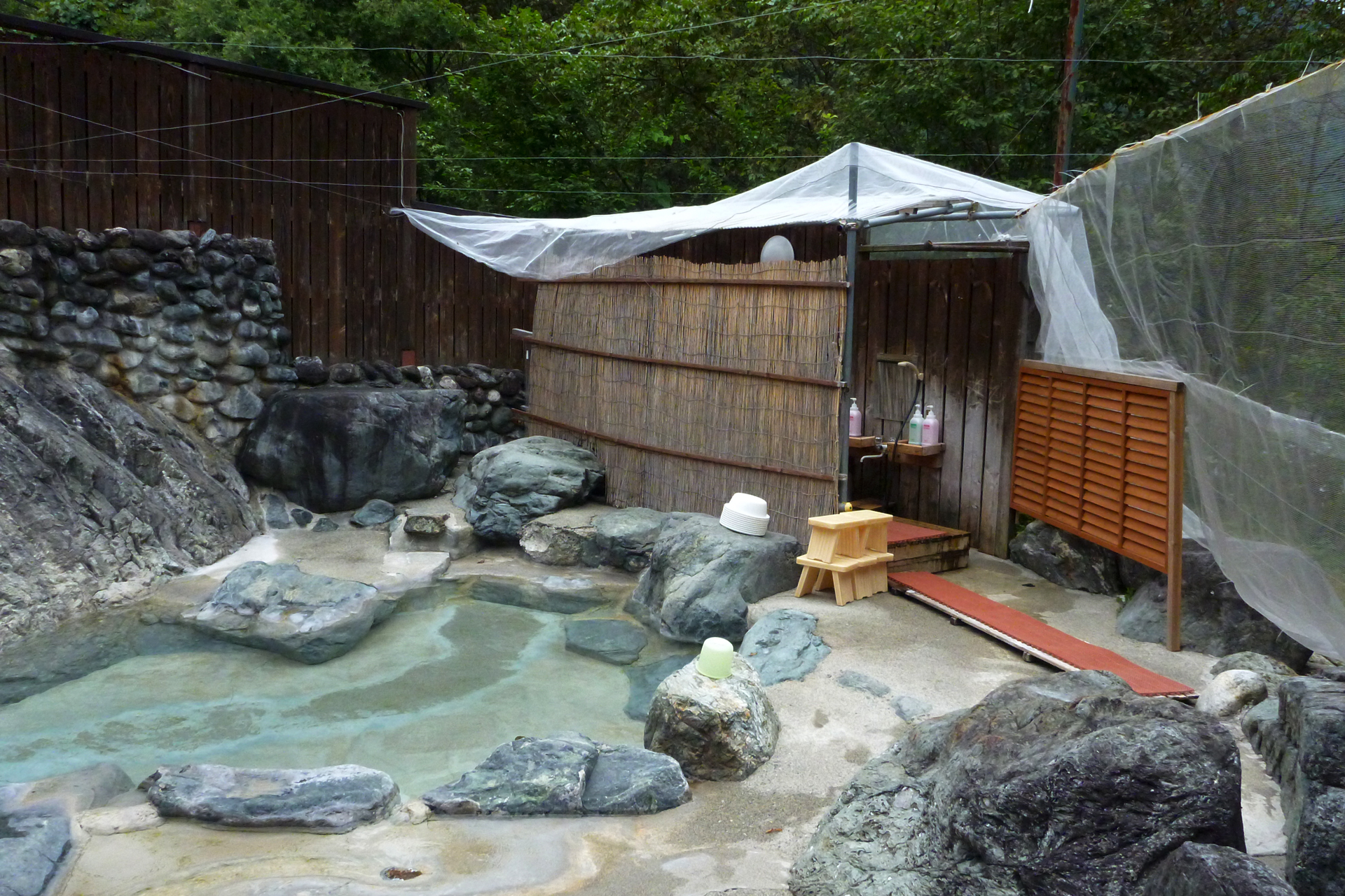 白馬八方温泉 おびなたの湯