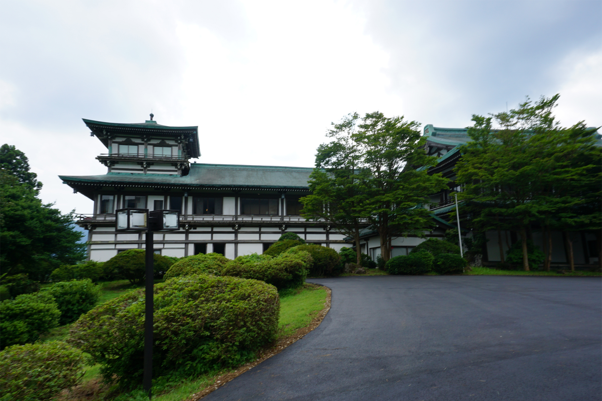 絶景日帰り温泉 龍宮殿本館