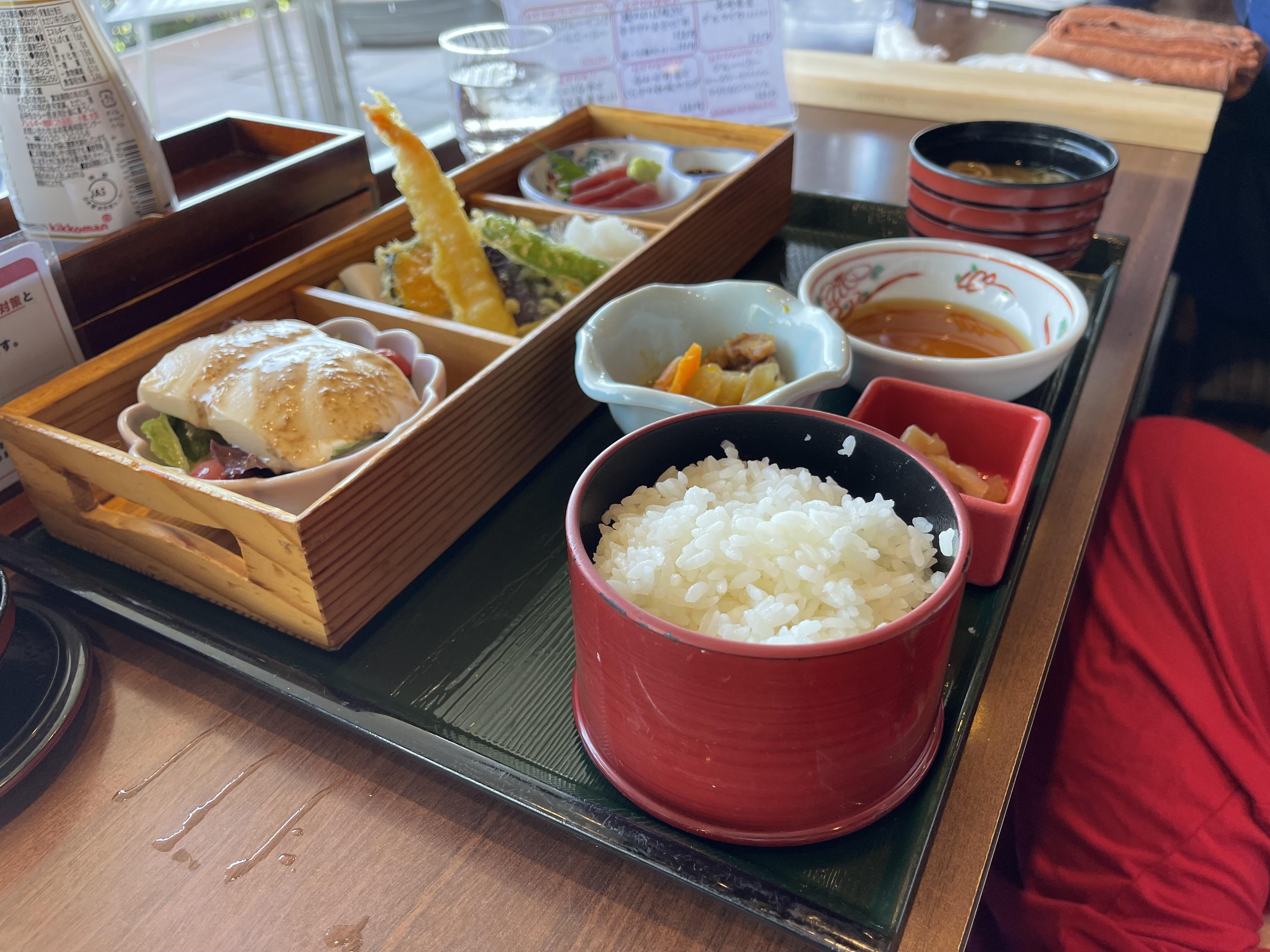 横須賀温泉 湯楽の里