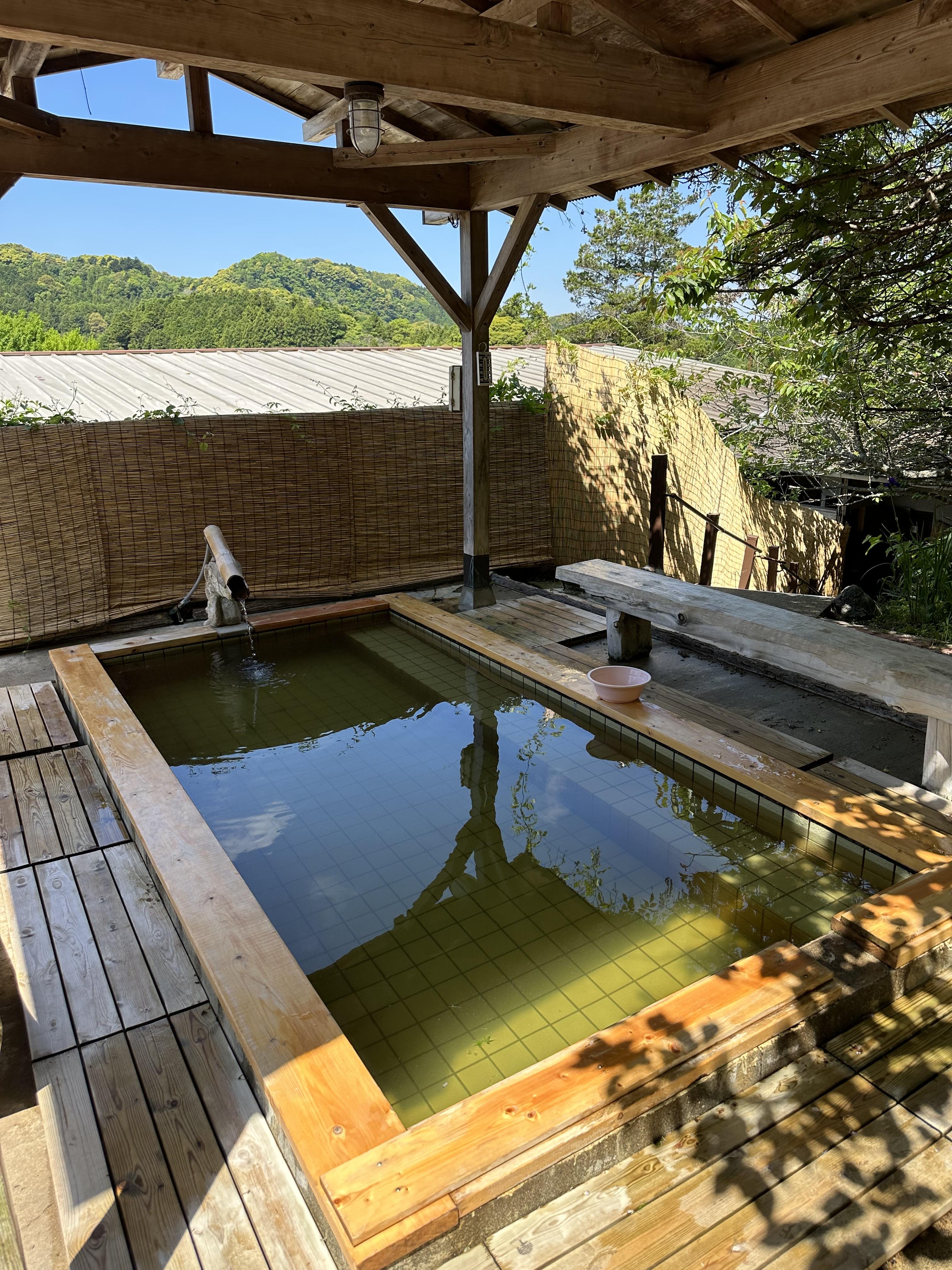 七里川温泉　いろりの宿