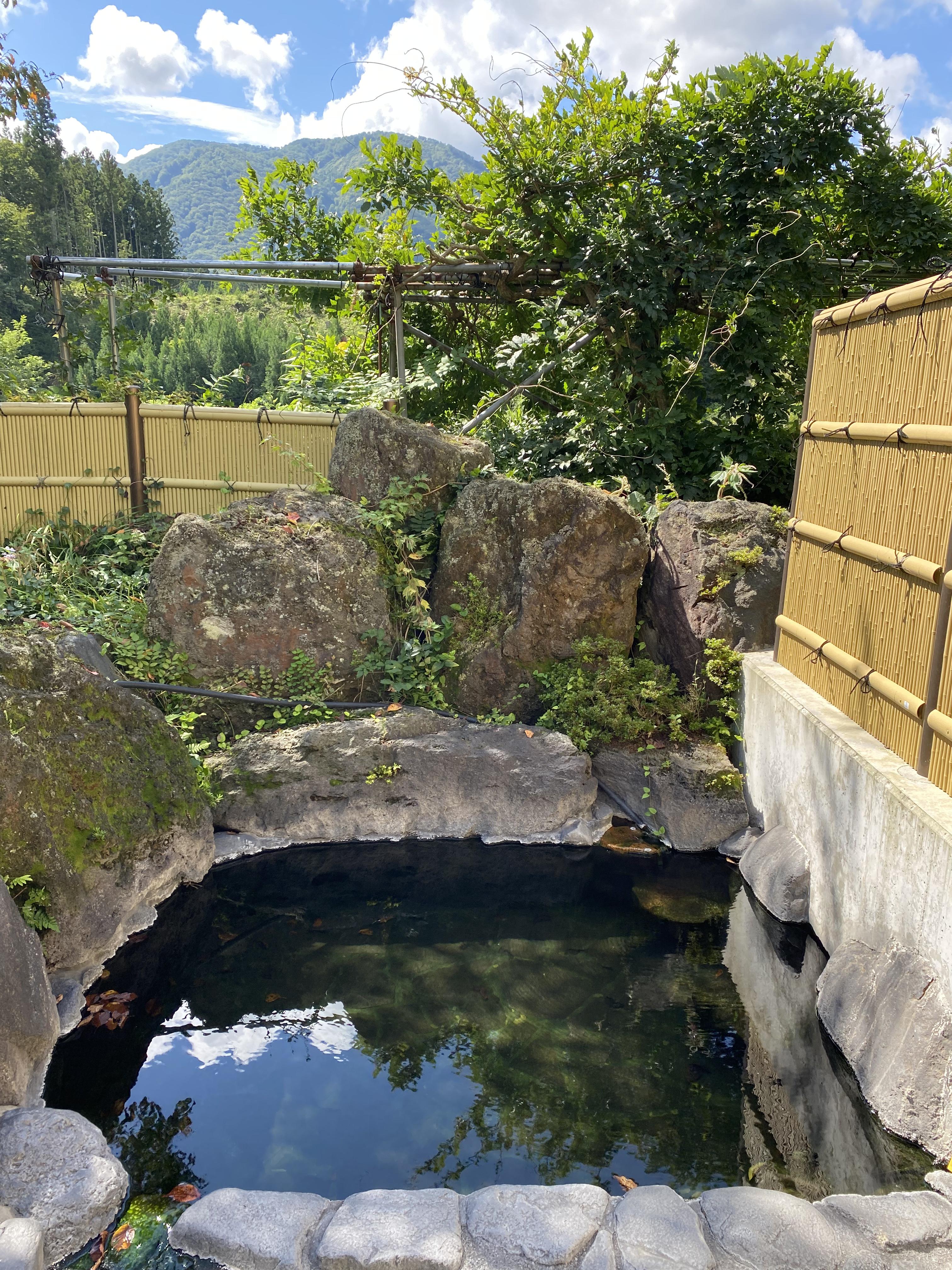せんとう目の湯