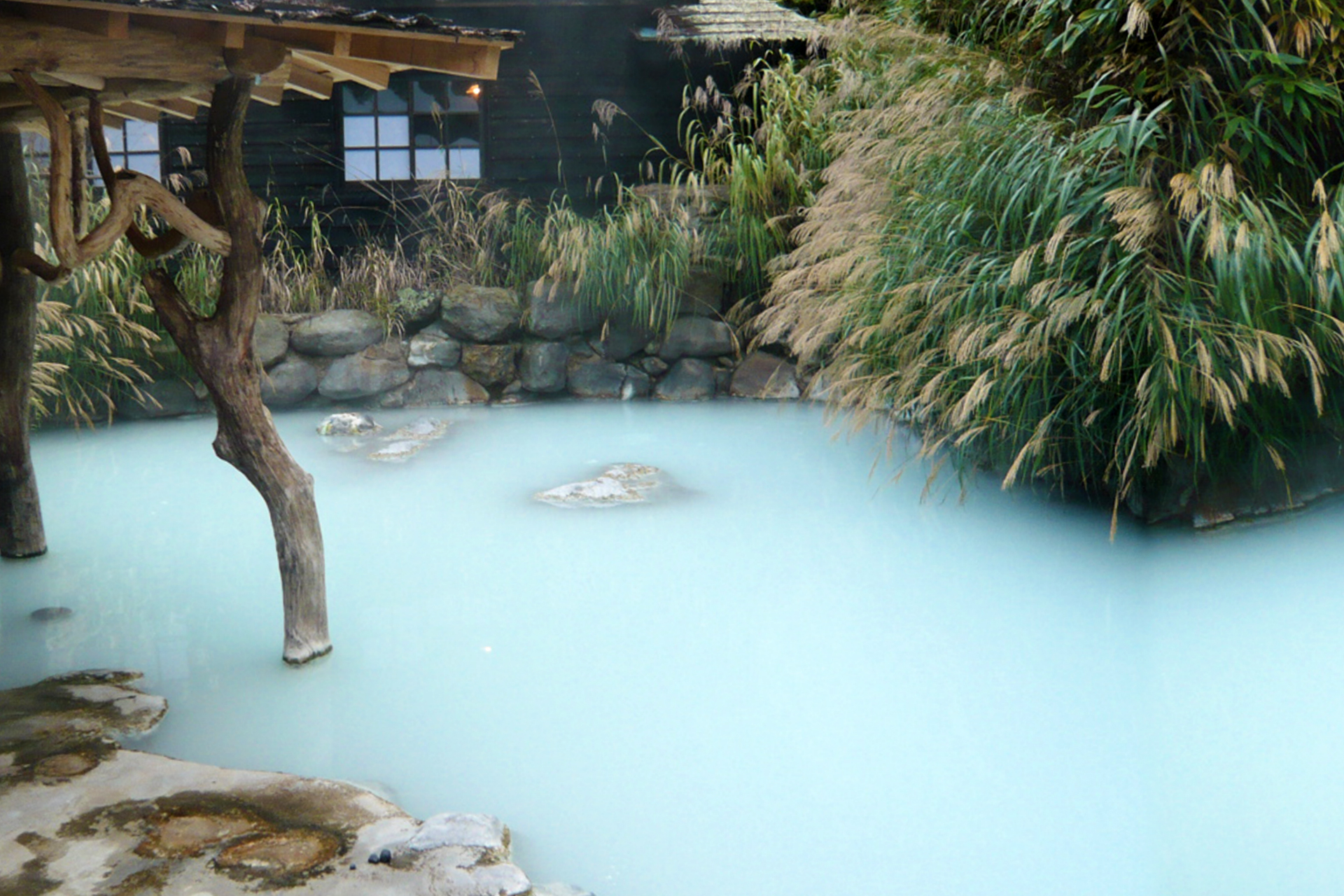 鶴の湯温泉
