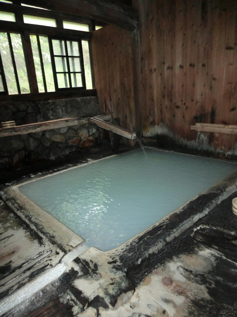 鶴の湯温泉