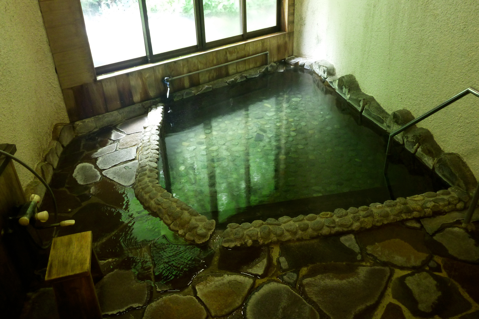 蟹場温泉