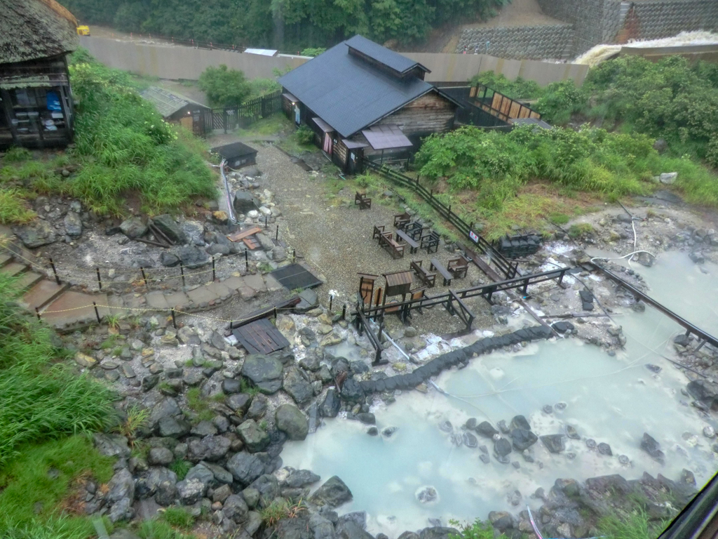 黒湯温泉