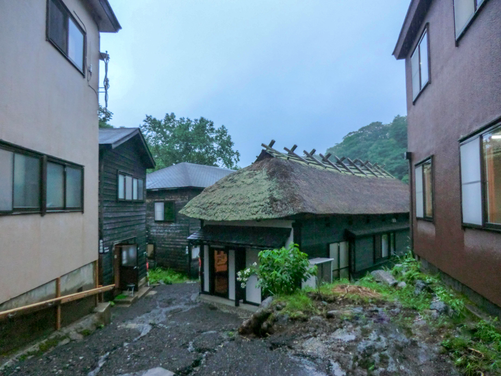 黒湯温泉