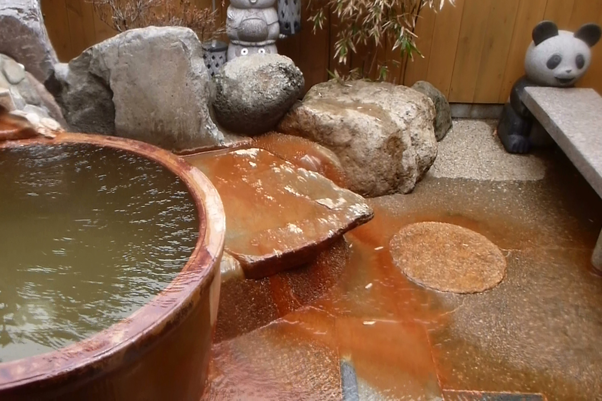 天然温泉 家族風呂 花家族