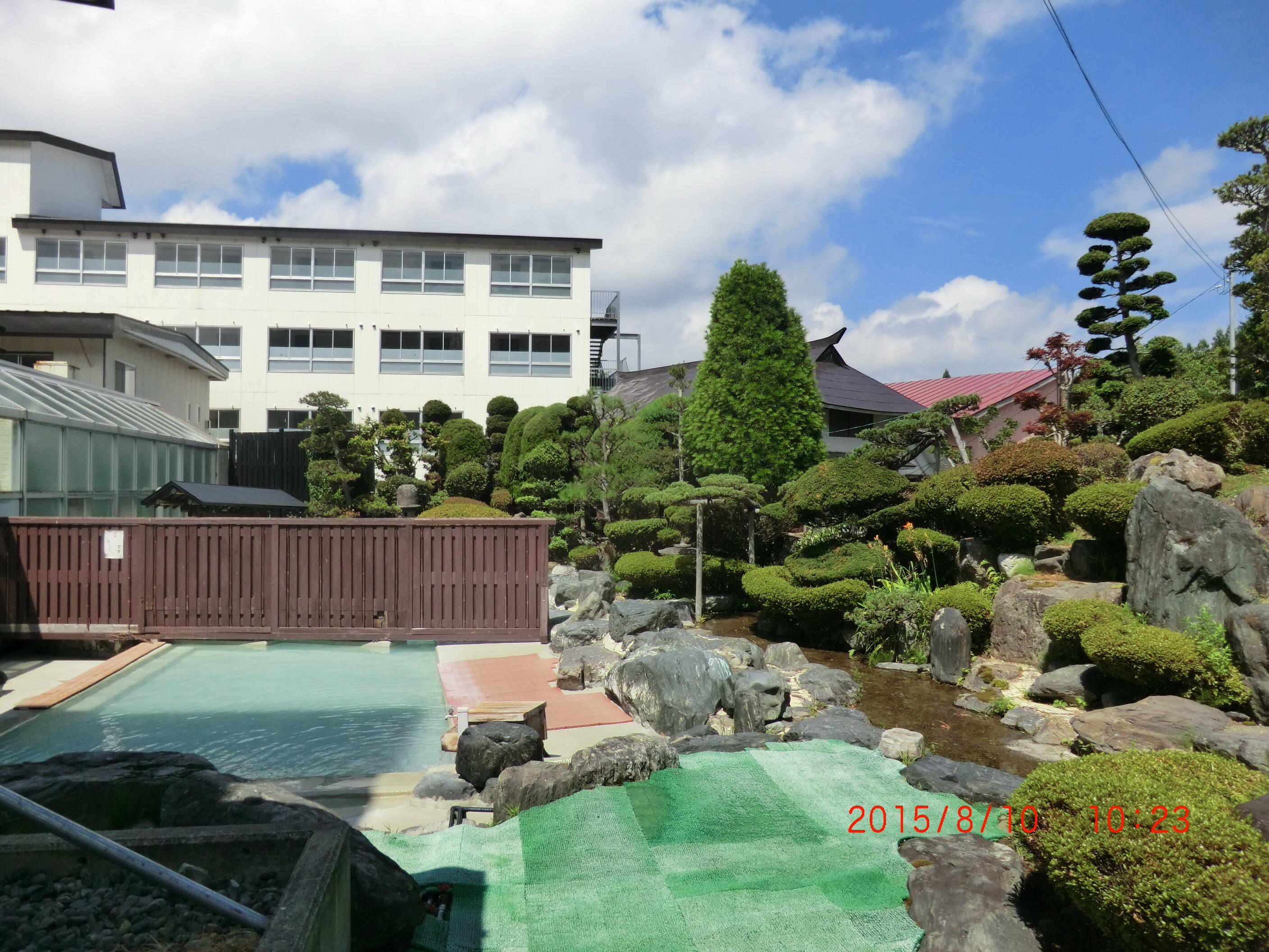 中ノ沢温泉 花見屋旅館