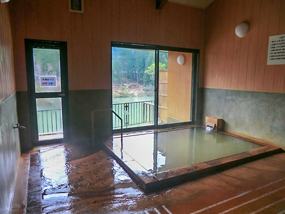 大塩温泉共同浴場