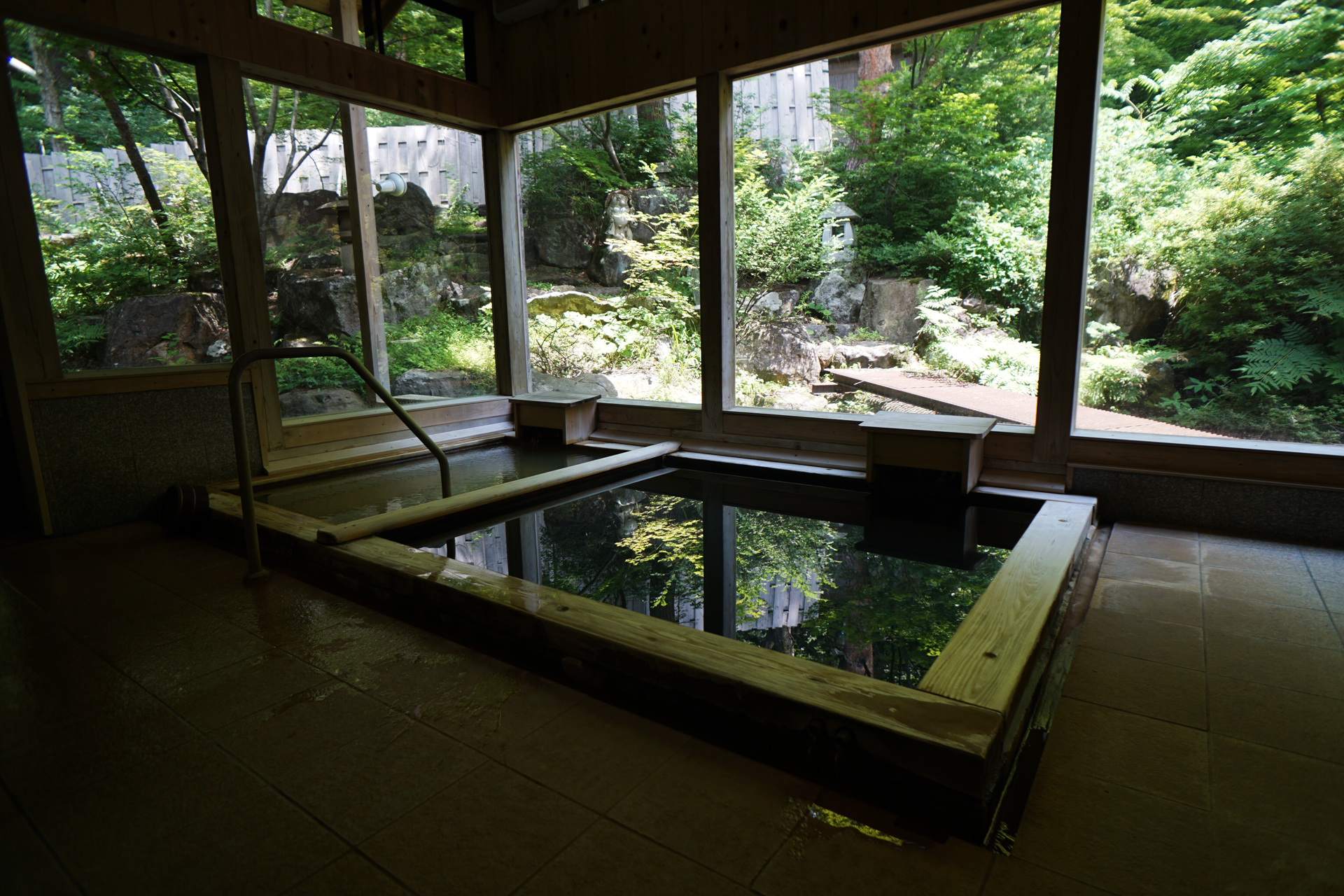 押立温泉　住吉館