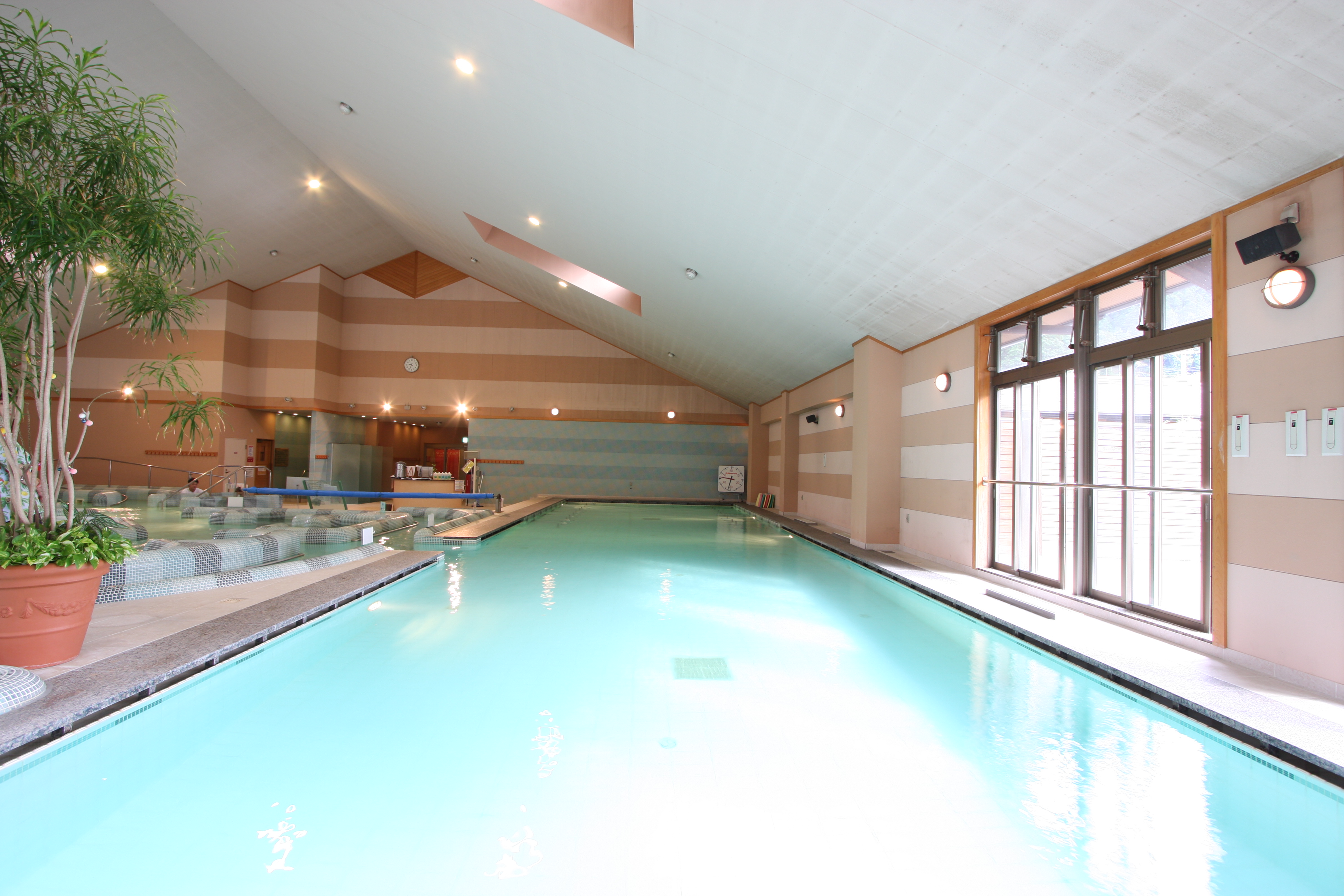西予市健康保養館 クアテルメ宝泉坊